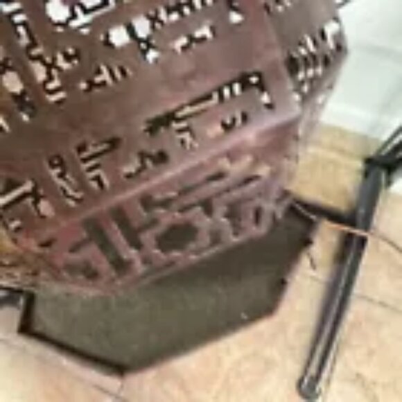 Candle or small plant metal holder from Urban outfitters - Picture 9 of 9